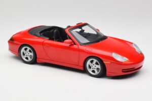 Porsche 911 996 Кабриолет Червен Gate 1:18 1051 Метал — снимка 6 от 8
