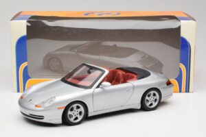 Porsche 911 996 Кабриолет Сребрист Gate 1:18 1052 Метал — снимка 8 от 8