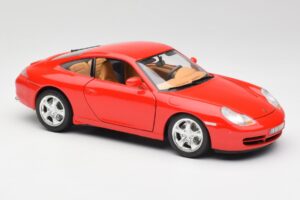 Porsche 911 996 Carrera 4 Червен Bburago 1:18 30085 Метал — снимка 6 от 8
