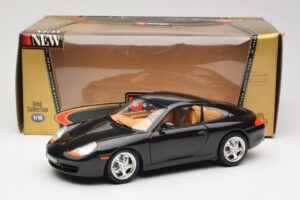 Porsche 911 996 Carrera Черен Bburago 1:18 3385-M2 Метал — снимка 8 от 8