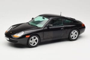 Porsche 911 996 Carrera Черен Sun Star 1:18 1202 Метал