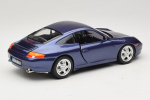 Porsche 911 996 Carrera Синьо Bburago 1:18 WAP02100897 Метал — снимка 3 от 8