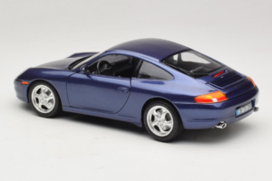 Porsche 911 996 Carrera Синьо Bburago 1:18 WAP02100897 Метал — снимка 7 от 8