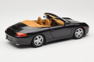 Porsche 911 996 Carrera Кабриолет Черен UT Models 1:18 WAP02100997 Метал — снимка 3 от 8
