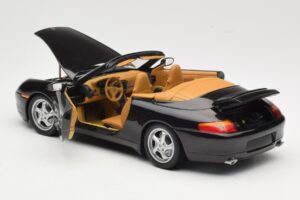 Porsche 911 996 Carrera Кабриолет Черен UT Models 1:18 WAP02100997 Метал — снимка 5 от 8