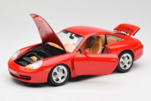 Porsche 911 996 Carrera Червен Bburago 1:18 3385 Метал — снимка 2 от 8