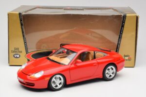 Porsche 911 996 Carrera Червен Bburago 1:18 3385 Метал — снимка 8 от 8