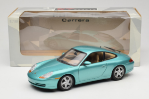 Porsche 911 996 Green Metallic UT Models 1:18 27901 Метал — снимка 8 от 8