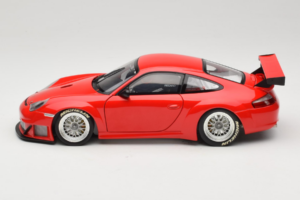 Porsche 911 996 GT3 RSR FIA GT 2004 Червен Minichamps 1:18 100046400 Метал — снимка 4 от 8