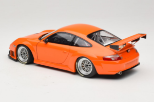 Porsche 911 996 GT3 RSR Оранжев ALMS 2004 Minichamps 1:18 100046402 Метал — снимка 7 от 8