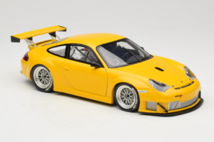 Porsche 911 996 GT3 RSR Yello ALMS 2004 Minichamps 1:18 100046401 Метал — снимка 6 от 8