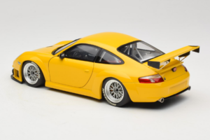 Porsche 911 996 GT3 RSR Yello ALMS 2004 Minichamps 1:18 100046401 Метал — снимка 7 от 8