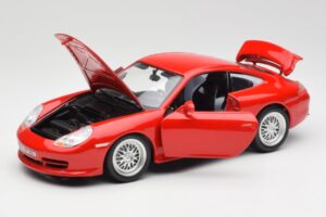 Porsche 911 996 GT3 Strasse Червен Bburago 1:18 30395 Метал — снимка 2 от 8