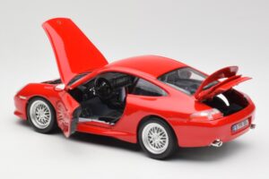 Porsche 911 996 GT3 Strasse Червен Bburago 1:18 30395 Метал — снимка 5 от 8