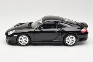 Porsche 911 996 Turbo Черен Bburago 1:18 18-12030 Метал — снимка 4 от 8