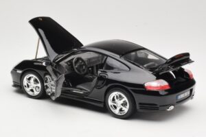 Porsche 911 996 Turbo Черен Bburago 1:18 18-12030 Метал — снимка 5 от 8