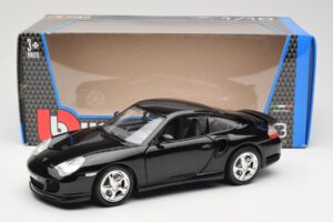 Porsche 911 996 Turbo Черен Bburago 1:18 18-12030 Метал — снимка 8 от 8