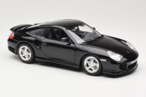 Porsche 911 996 Turbo Черен Bburago 1:18 3367 Метал — снимка 6 от 8