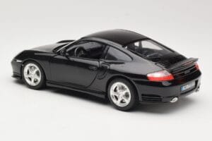Porsche 911 996 Turbo Черен Bburago 1:18 3367 Метал — снимка 7 от 8