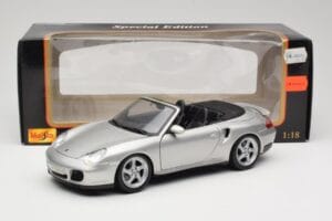 Porsche 911 996 Turbo Кабриолет Сребрист Maisto 1:18 31660 Метал — снимка 8 от 8