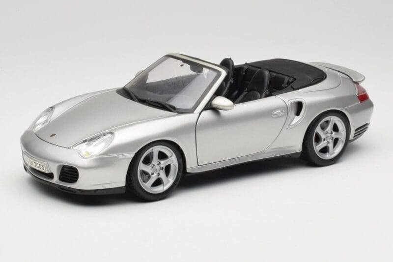 Porsche 911 996 Turbo Кабриолет Сребрист Maisto 1:18 31660 Метал