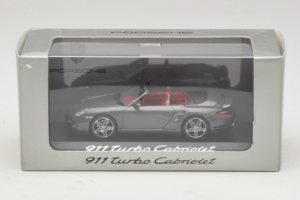 Porsche 911 997 Turbo Cabriolet Grey Metallic Minichamps 1:43 WAP02015218 Метал — снимка 4 от 4