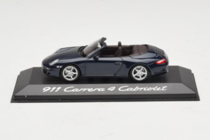 Porsche 911 997 Carrera 4 Кабриолет Тъмносиньо Minichamps 1:43 WAP02015216-P1 Метал