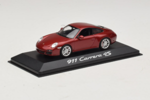 Porsche 911 997 Carrera 4S Червен Minichamps 1:43 WAP02001718 Метал — снимка 2 от 4