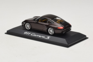 Porsche 911 997 Carrera S Brown Metallic Minichamps 1:43 WAP02001318 Метал — снимка 3 от 4