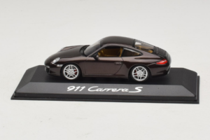 Porsche 911 997 Carrera S Brown Metallic Minichamps 1:43 WAP02001318 Метал