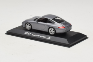 Porsche 911 997 Carrera S Grey Metallic Minichamps 1:43 WAP02011615-P1 Метал — снимка 3 от 4
