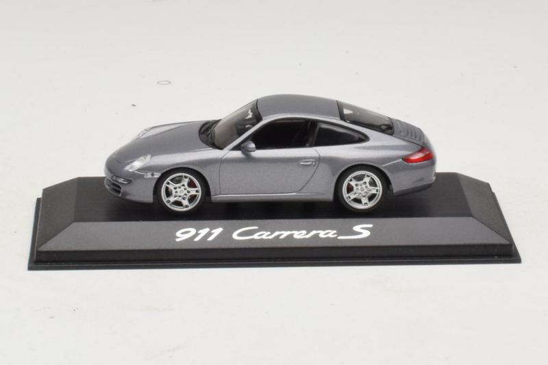 Porsche 911 997 Carrera S Grey Metallic Minichamps 1:43 WAP02011615-P1 Метал