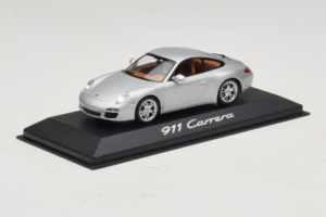 Porsche 911 997 Carrera Silver Metallic Minichamps 1:43 WAP02001218 Метал — снимка 2 от 5