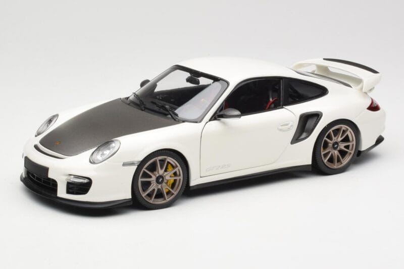 Porsche 911 997 GT2 RS Бял Minichamps 1:18 100069400 Метал