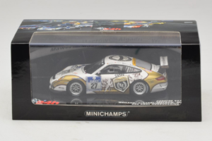 Porsche 911 997 GT3 Cup #27 24 Hours of Nurburgring 2010 Minichamps 1:43 437106727 Метал — снимка 4 от 4
