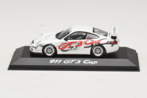 Porsche 911 997 GT3 Cup Бял Minichamps 1:43 WAP02012617 Метал