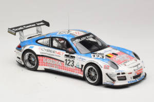 Porsche 911 997 GT3 R #123 Muhlner Motorsport E. Fumal / E. Thiry 24 Hours of Spa 2011 Minichamps 1:18 151118923 Метал — снимка 4 от 6