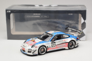 Porsche 911 997 GT3 R #123 Muhlner Motorsport E. Fumal / E. Thiry 24 Hours of Spa 2011 Minichamps 1:18 151118923 Метал — снимка 6 от 6