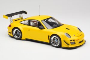 Porsche 911 997 GT3 R Street Racing Жълт Minichamps 1:18 151108902 Метал — снимка 4 от 6