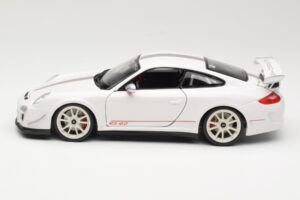 Porsche 911 997 GT3 RS 4.0 Бял Bburago 1:18 18-11036 Метал — снимка 4 от 8