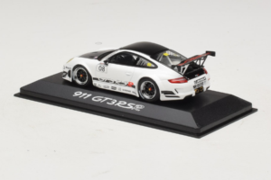 Porsche 911 997 GT3 RS #8 Бял Minichamps 1:43 WAP02003018 Метал — снимка 3 от 4