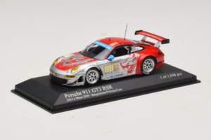 Porsche 911 997 GT3 RSR #80 J. Bergmeister / S. Neiman / D. Law 24 Hours of Le Mans 2009 Minichamps 1:43 400096980 Метал — снимка 2 от 4