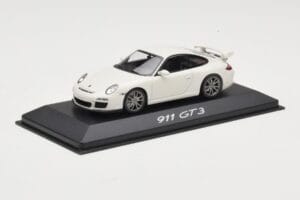 Porsche 911 997 GT3 Бял Minichamps 1:43 WAP0202080C Метал — снимка 2 от 4