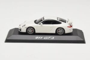 Porsche 911 997 GT3 Бял Minichamps 1:43 WAP0202080C Метал