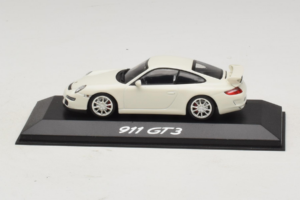 Porsche 911 997 GT3 Бял Minichamps 1:43 WAP02012016 Метал