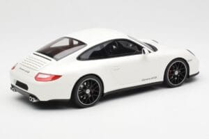 Porsche 911 997 GTS Бял GT Spirit 1:18 GT287 Смола — снимка 2 от 6