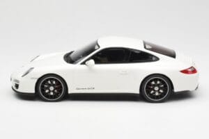 Porsche 911 997 GTS Бял GT Spirit 1:18 GT287 Смола — снимка 3 от 6