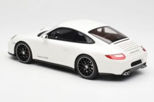 Porsche 911 997 GTS Бял GT Spirit 1:18 GT287 Смола — снимка 5 от 6