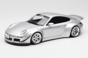 Porsche 911 997 RWB Abu Dhabi IXO 1:18 18CMC166 Метал