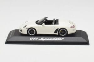 Porsche 911 997 Speedster Бял Minichamps 1:43 WAP0200290B Метал